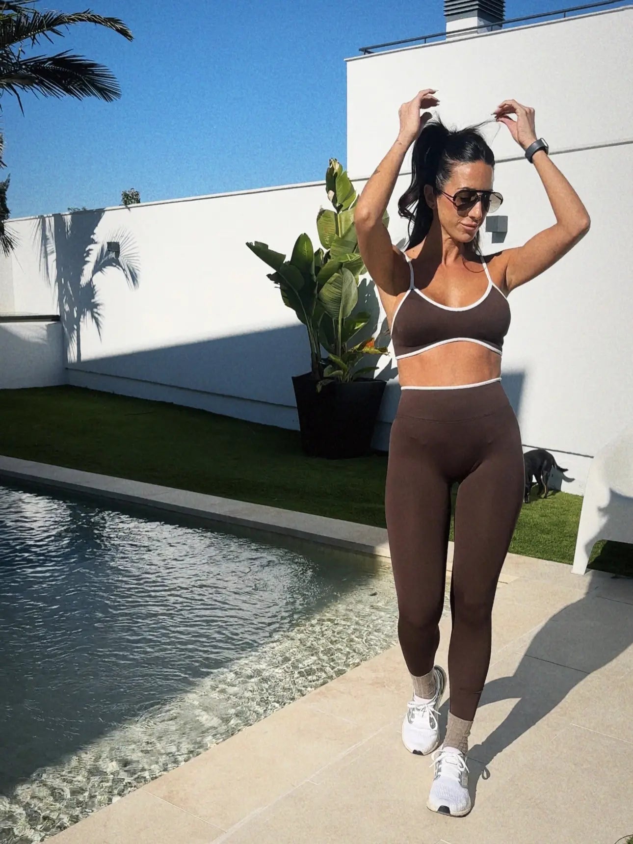 Women's 2-Piece Seamless Ribbed Workout Set | Sports Bra & Butt Lifting Leggings